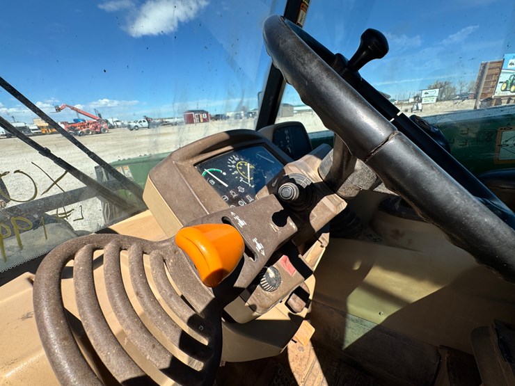 john-deere-3400-image-28