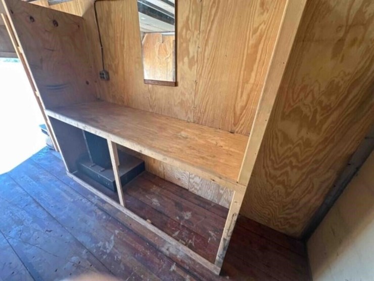 2001-gmc-3500-image-22