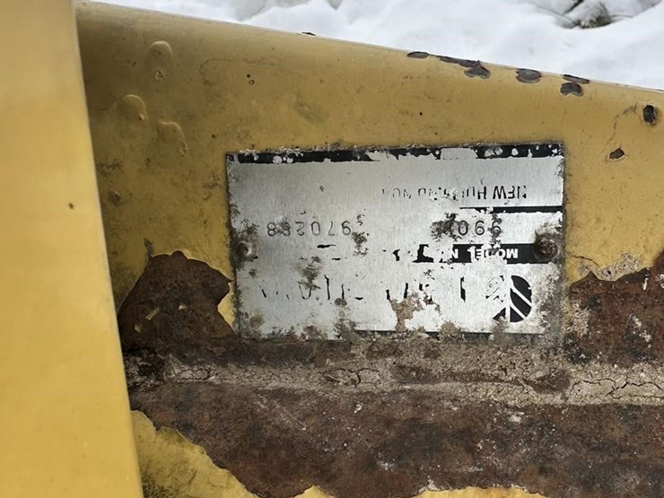 new-holland-990w-image-1