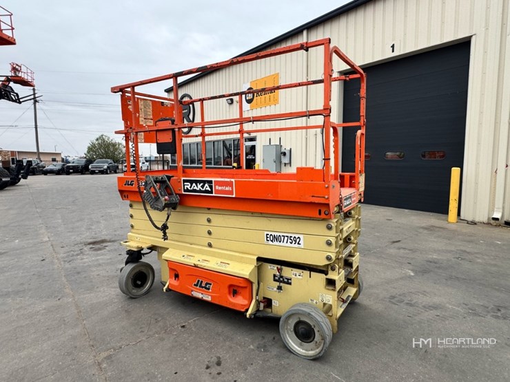 2018-jlg-3246es-image-8