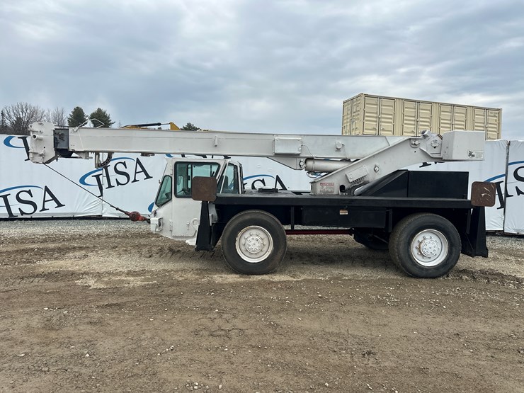 massey-ferguson-8-image-2