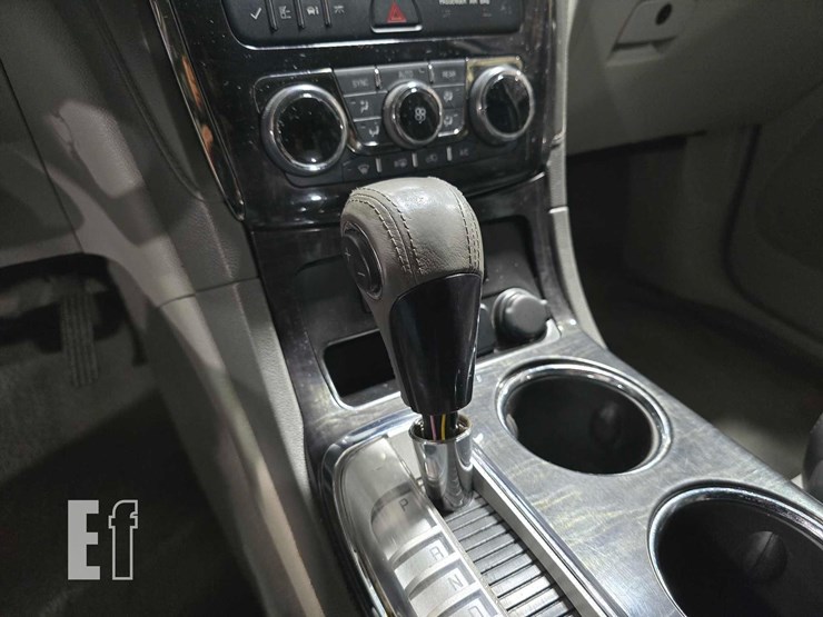 2016-buick-enclave-image-15