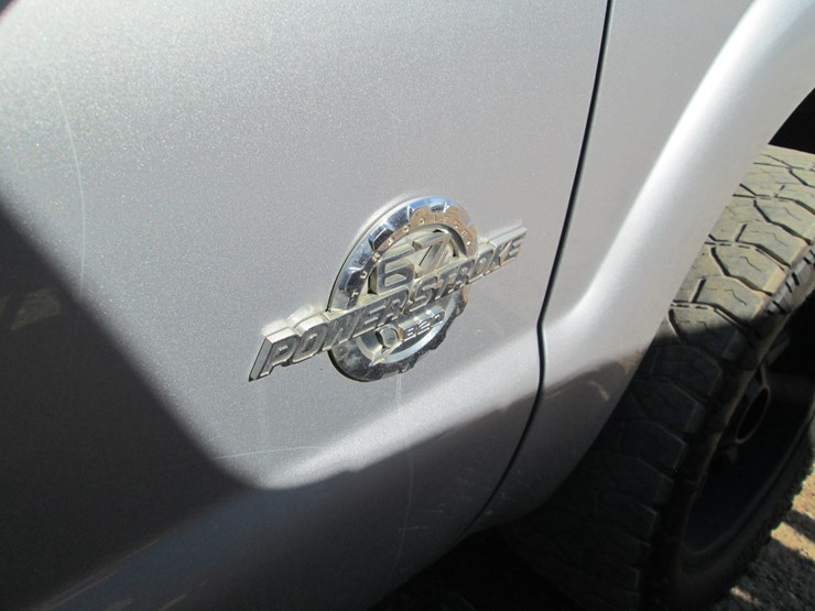 2011-ford-f250-image-11