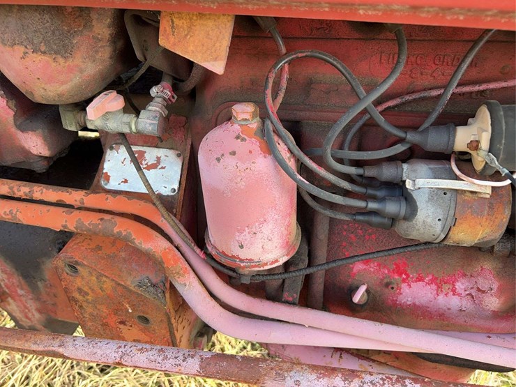 international-parts-tractor-image-20