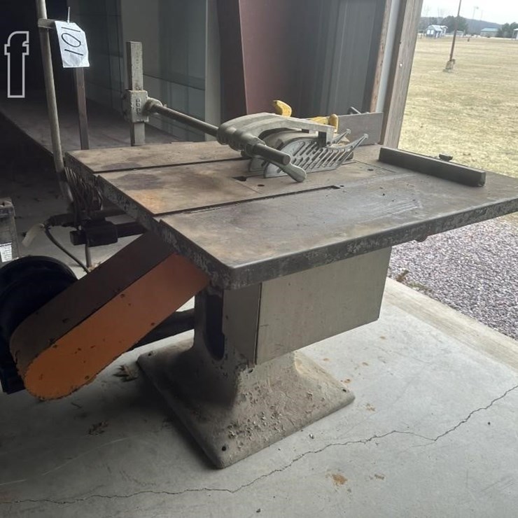 VINTAGE TABLE SAW