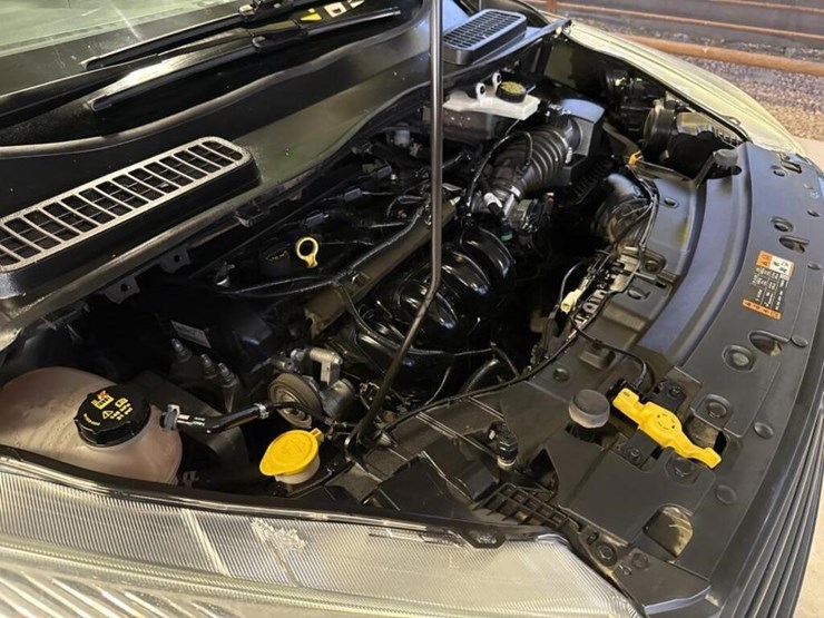 2017-ford-escape-image-13