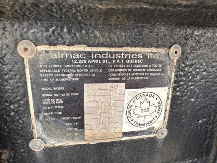 2008-peterbilt-335-image-8