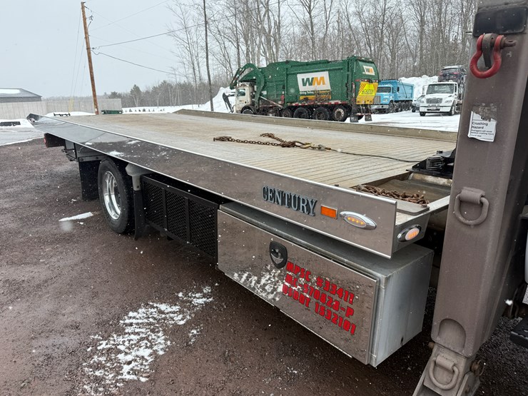 2018-ford-f650-image-32