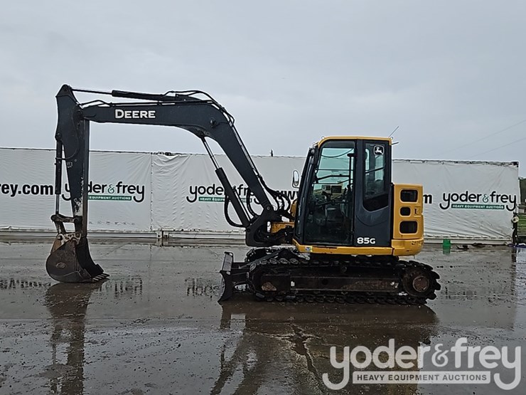 2020-deere-85g-image-2