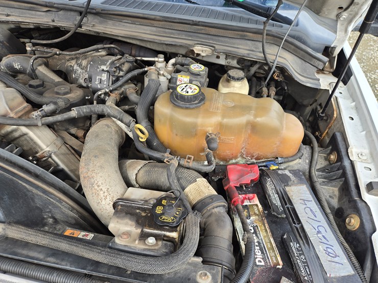 2008-ford-f550-image-41