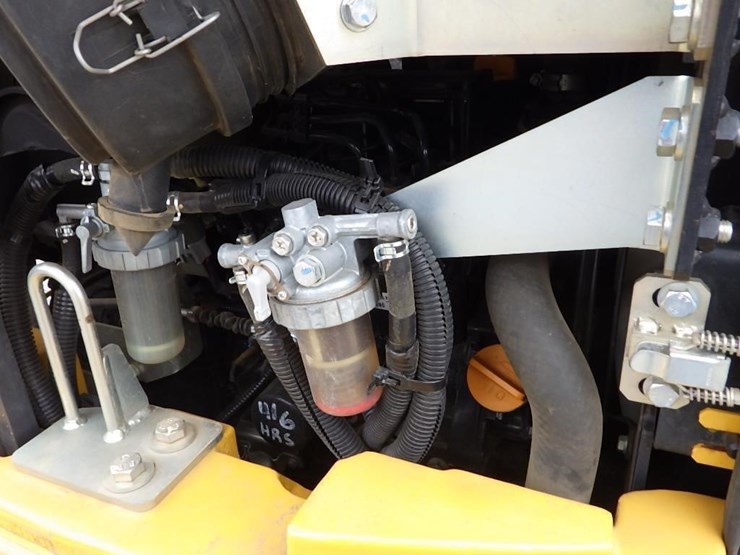 2020-deere-26g-image-8