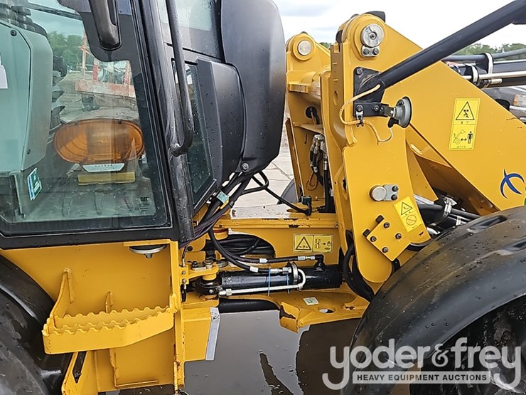 2016-caterpillar-907m-image-8