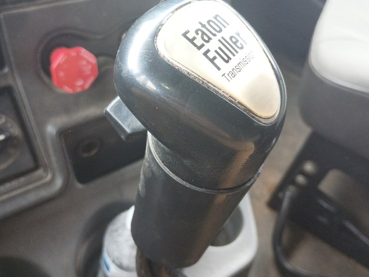 2012-international-prostar-image-63