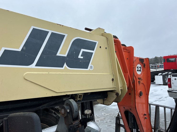 2006-jlg-g12-55a-image-15
