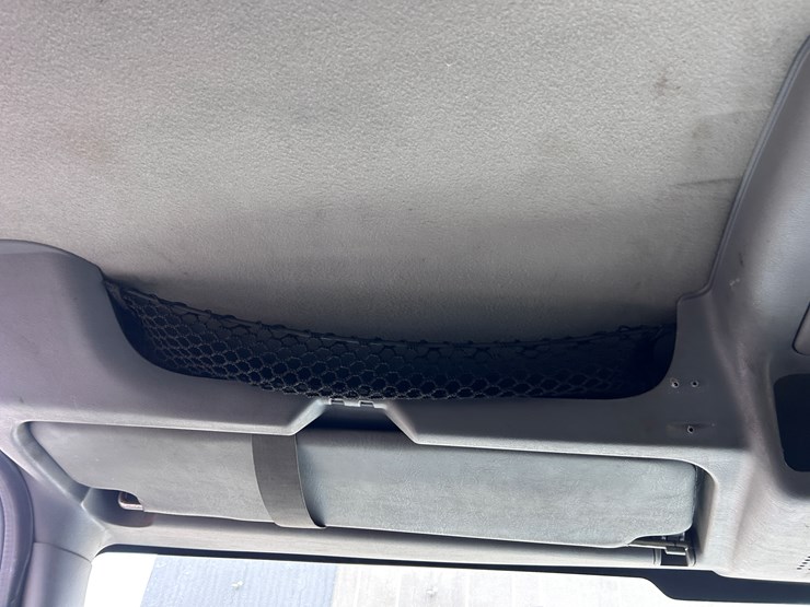 2003-international-7400-image-44