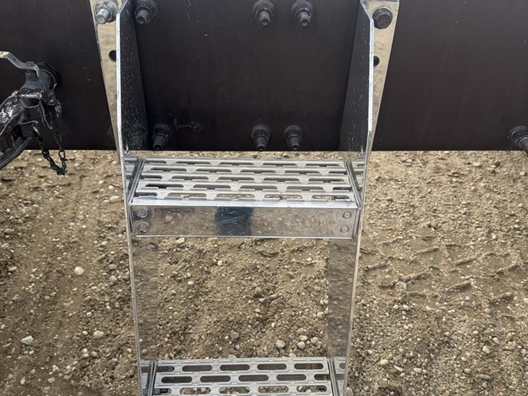 2007-mack-pinnacle-cxp613-image-36