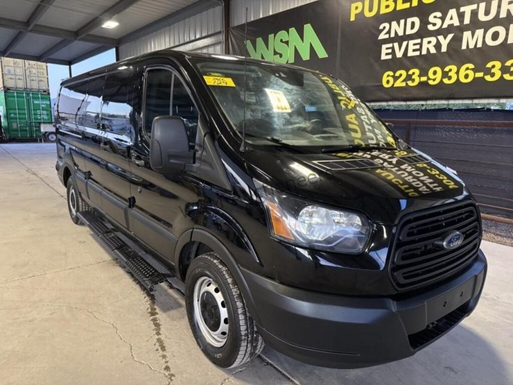 2019-ford-transit-image-2
