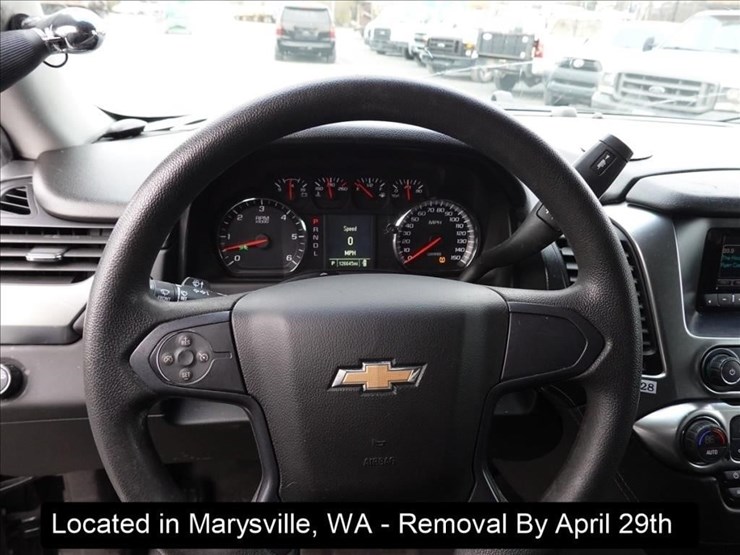 2017-chevrolet-tahoe-image-10