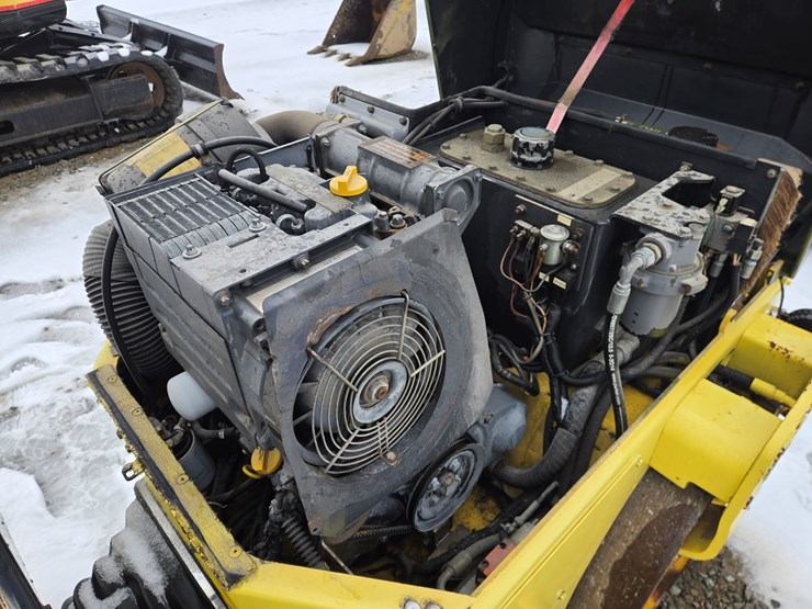 2004-bomag-bw120ad-4-image-33