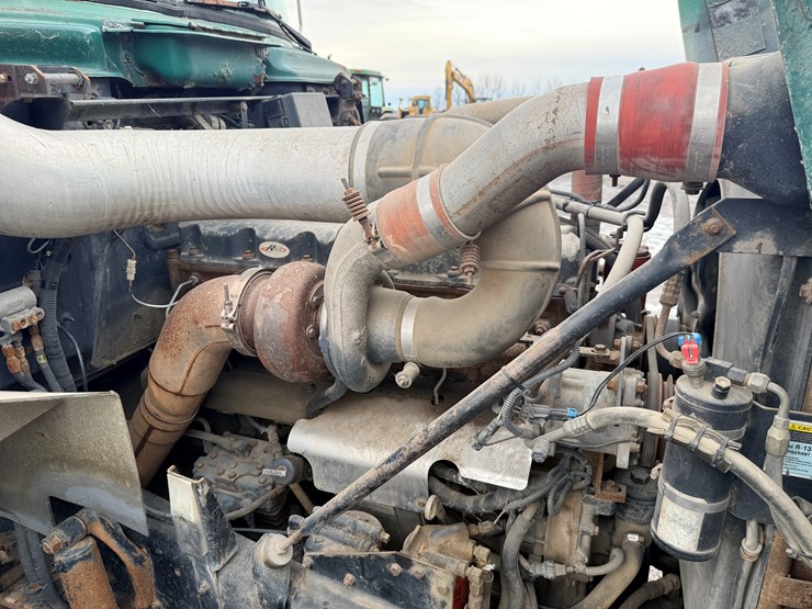 1999-mack-dm690-image-49