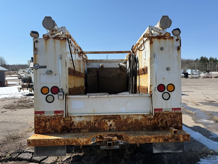 #1065-•-2013-ram-5500-heavy-duty-service-truck-image-4