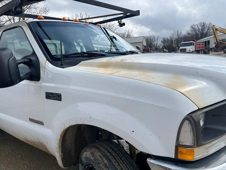 2004-ford-f450-image-15