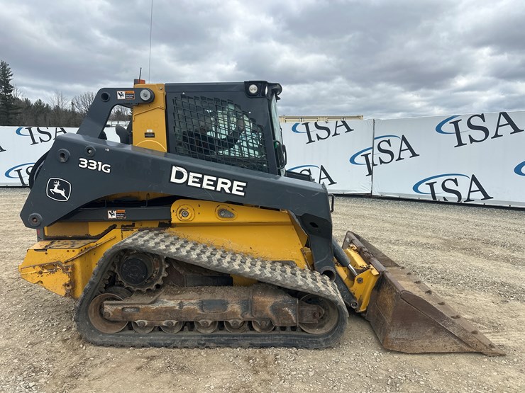 2019-deere-331g-image-6