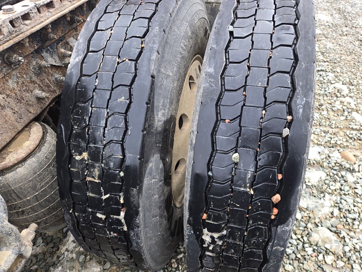 2007-peterbilt-387-image-106