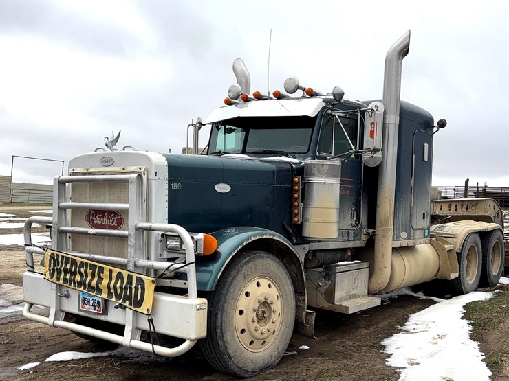 1997-peterbilt-379-sleeper-image-1