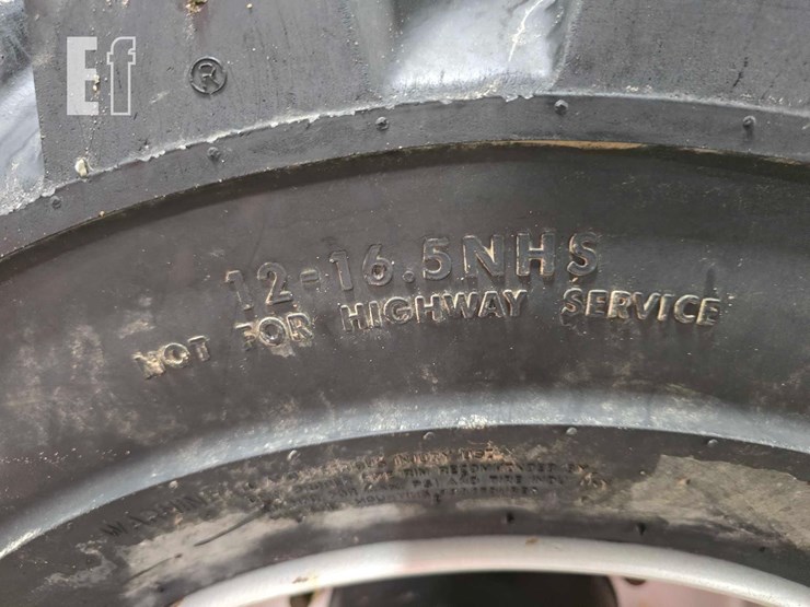 2019-jlg-460sj-image-29