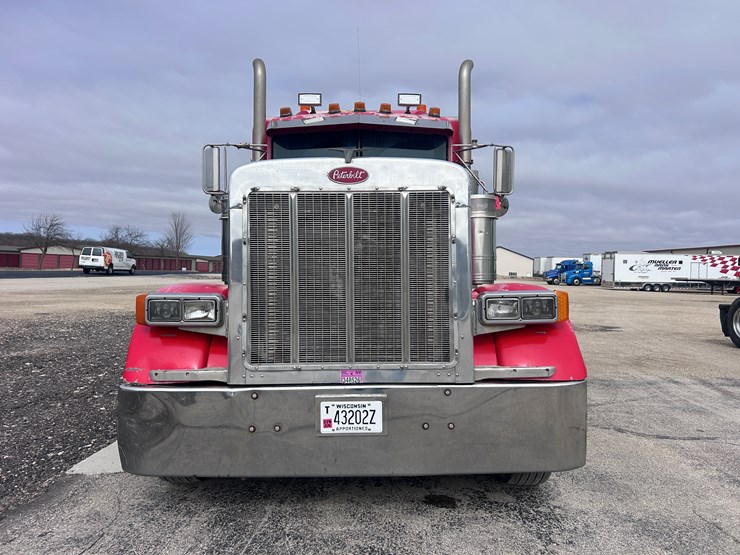 1998-peterbilt-379-image-8
