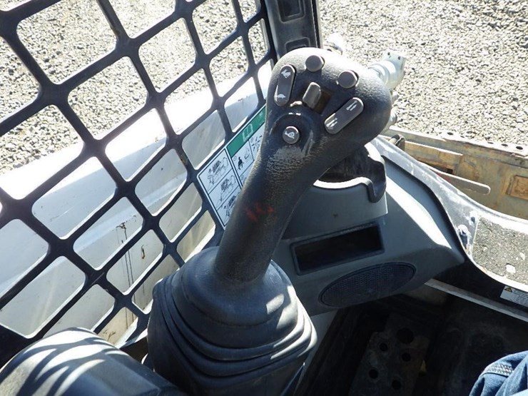 2021-bobcat-s450-image-19