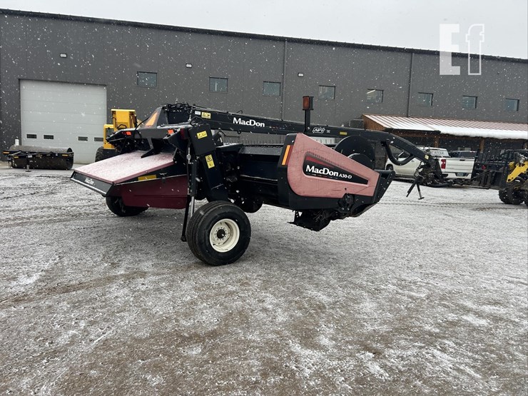 2013-mac-don-a30-d-image-5