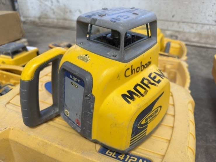 spectra-precison-ll300n-laser-level-image-2