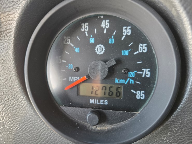 2000-mack-rd688s-image-62