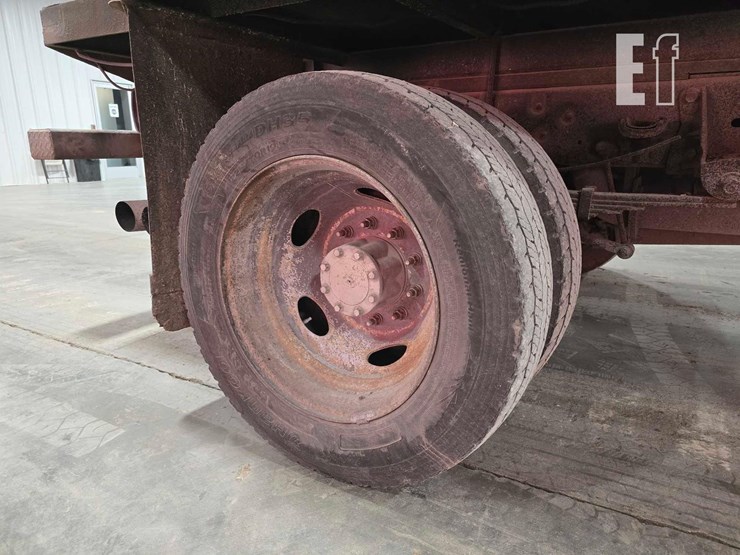 2011-ford-f450-sd-image-19