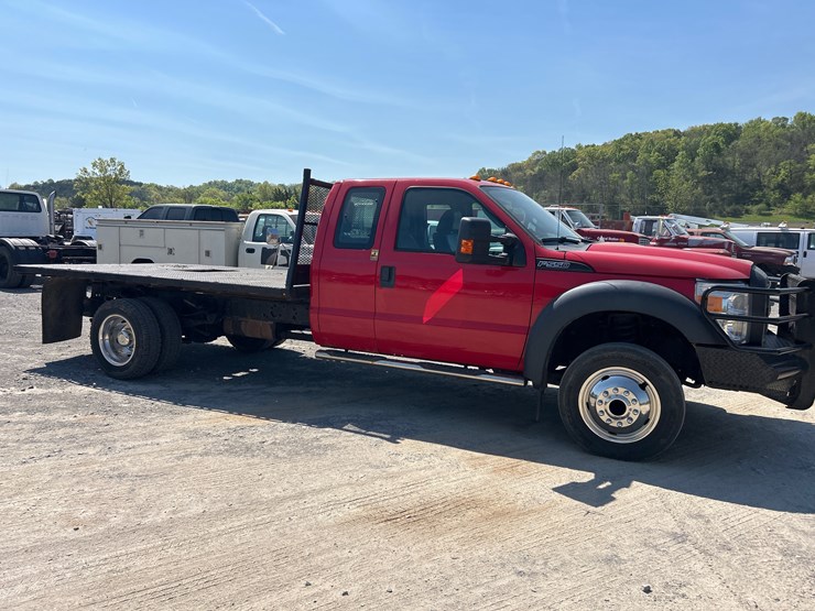 2013-ford-f550-image-6