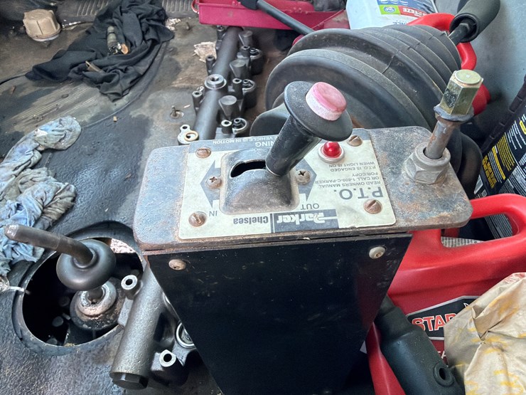 2005-international-durastar-4400-image-46