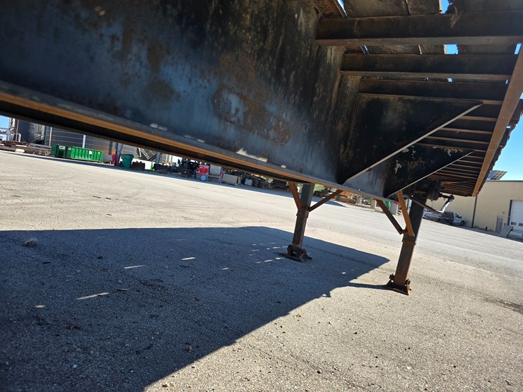 1986-utility-flatbed-image-65