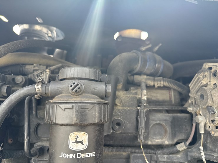 john-deere-6-image-39