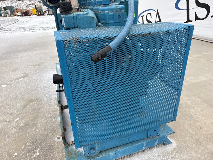 massey-ferguson-8-image-22