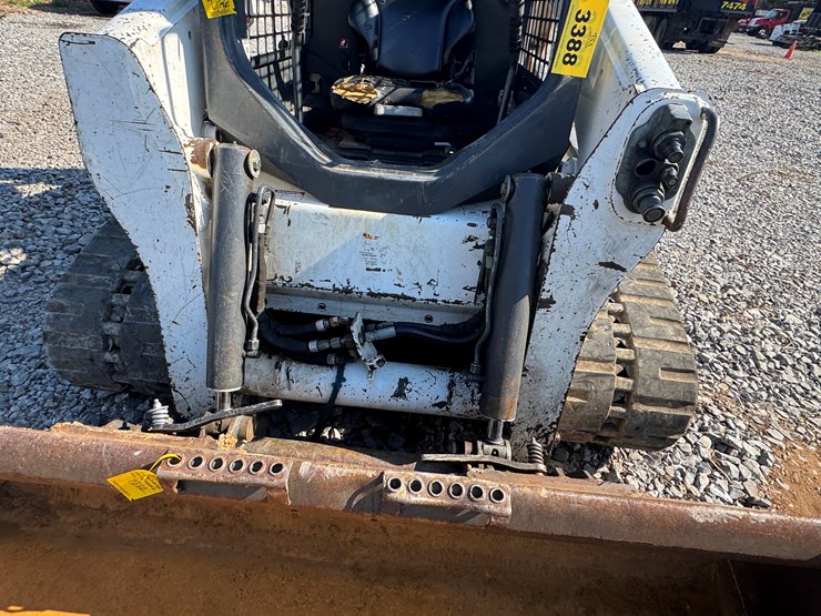 bobcat-t550-image-37