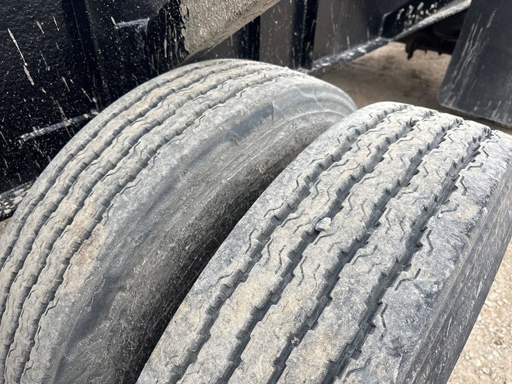 2003-massey-ferguson-8-image-42