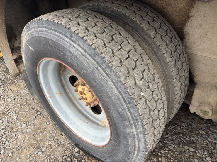 1989-grove-tms475-image-13