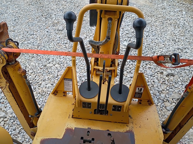 john-deere-110-image-37