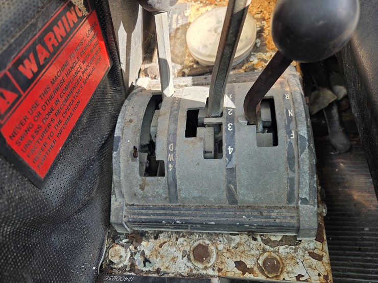 massey-ferguson-8-image-49