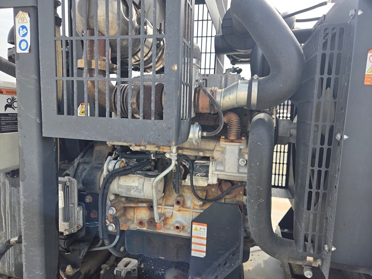 #5119-•-2016-magnum-mtp-6000-towable-water-pump-image-17