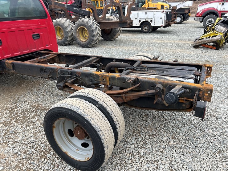 2008-ford-f550-xl-image-18