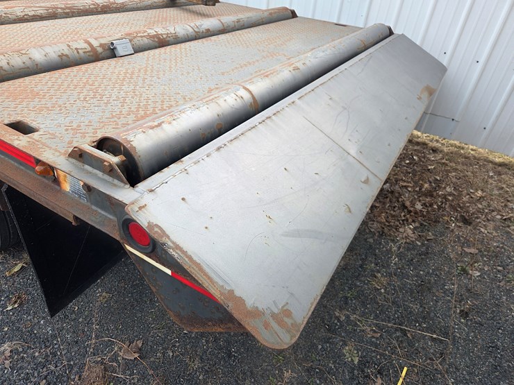 #2358-•-2006-iron-steer-8r20hdi-roll-off-trailer-image-17