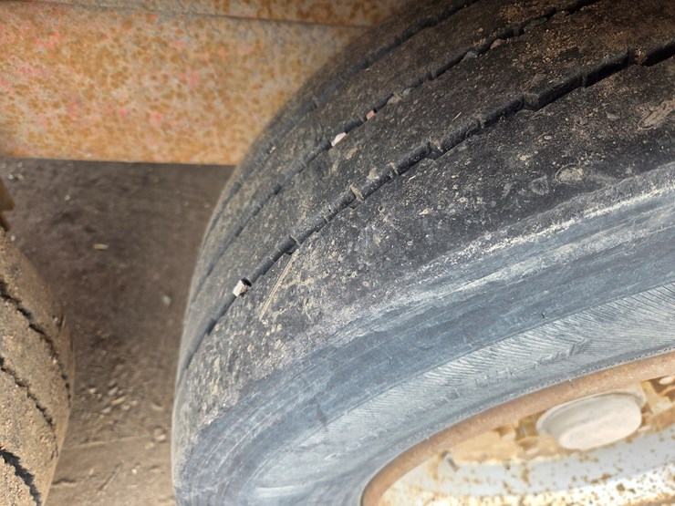 morbark-hurricane-2400xl-image-50